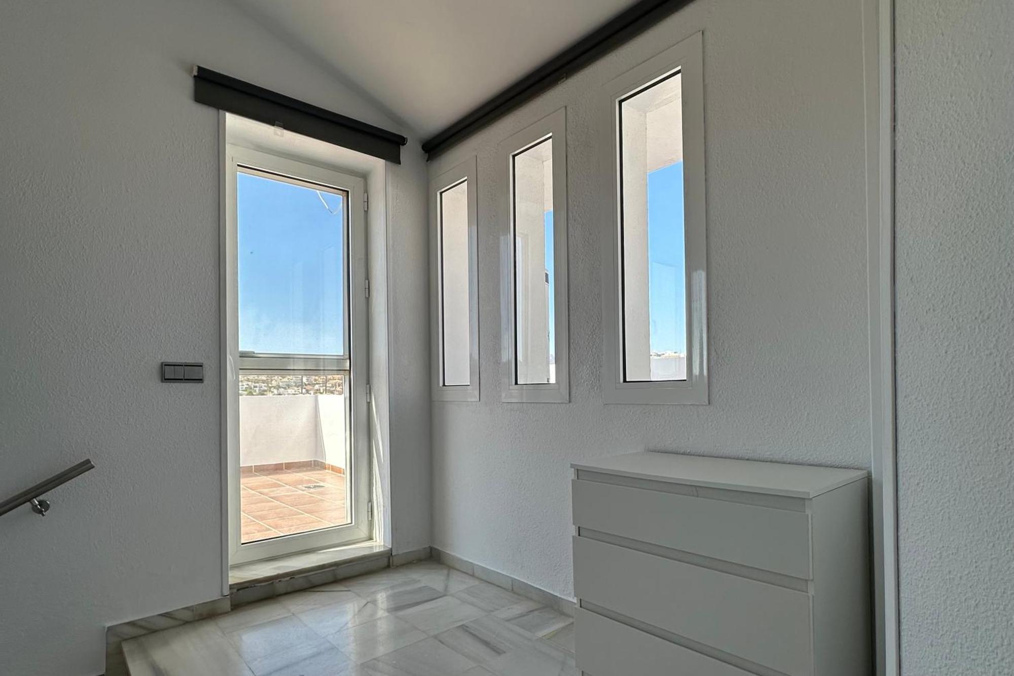 شقة Luminoso Atico Duplex Con Vistas Al Mar مالقة المظهر الخارجي الصورة